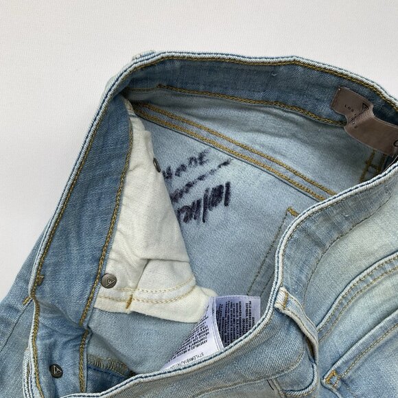 Guess Women’s Power Curvy Mid Rise Skinny Jeans Light Blue Size 27 - Picture 8 of 13